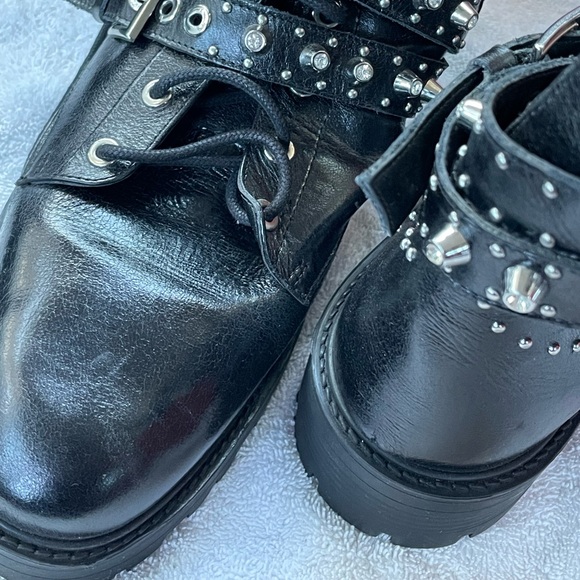 Zara Black Combat Boots - Picture 2 of 8